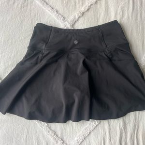 black athleta skirt